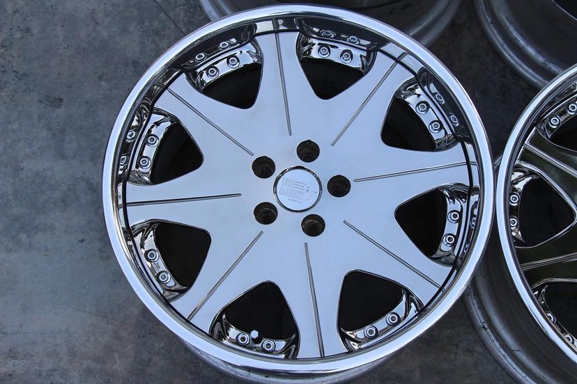Leon Hardiritt Waffe Wheels | "18x9.5 ET+32 | Chrome - Image 4