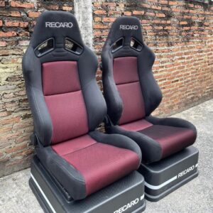 Recaro SR-7 Seats