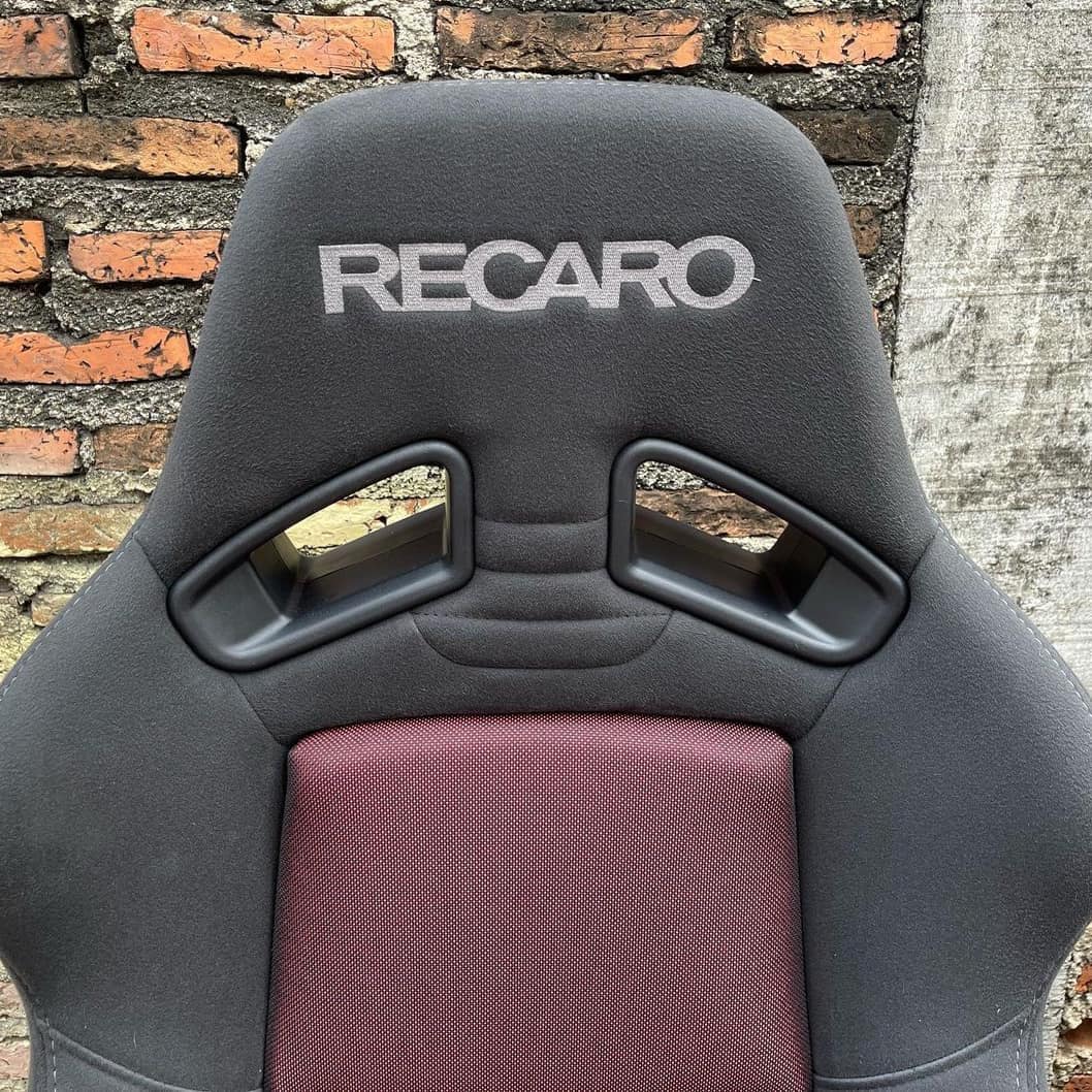 Recaro SR7 Seats - Image 2
