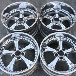 "19 inch SSR Vienna Courage Chrome wheels