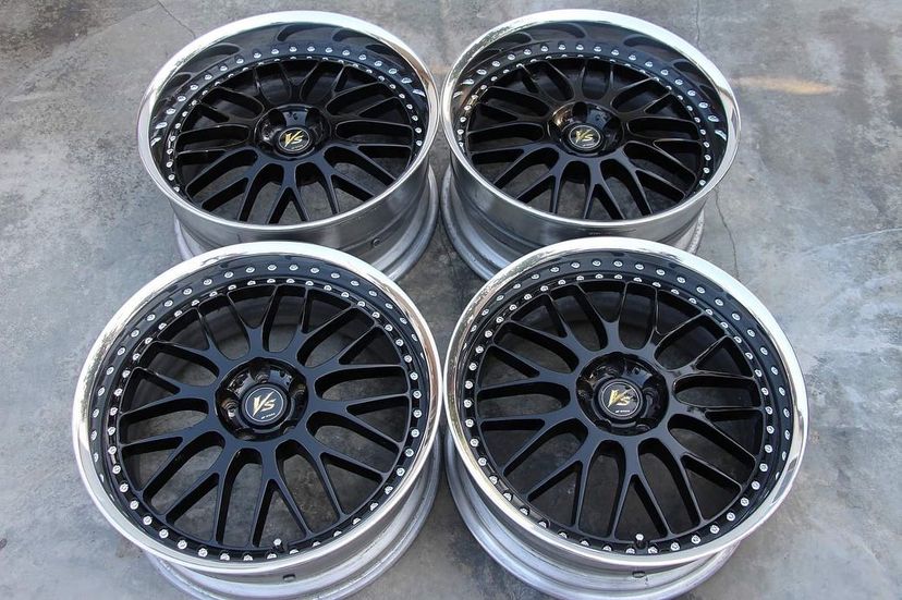 Work VSXX Wheels | “19x10.5 ET +24 | Raw Black