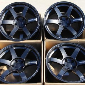 "19 inch Volk TE37 Wheels