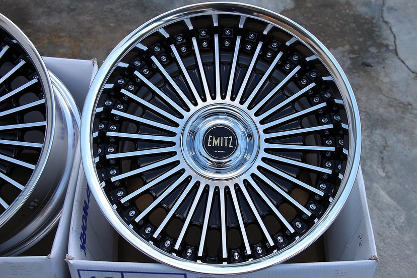 Work Emitz Wheels | “19x9.5 ET +24 - Reverse Lips | Gloss Silver - Image 5