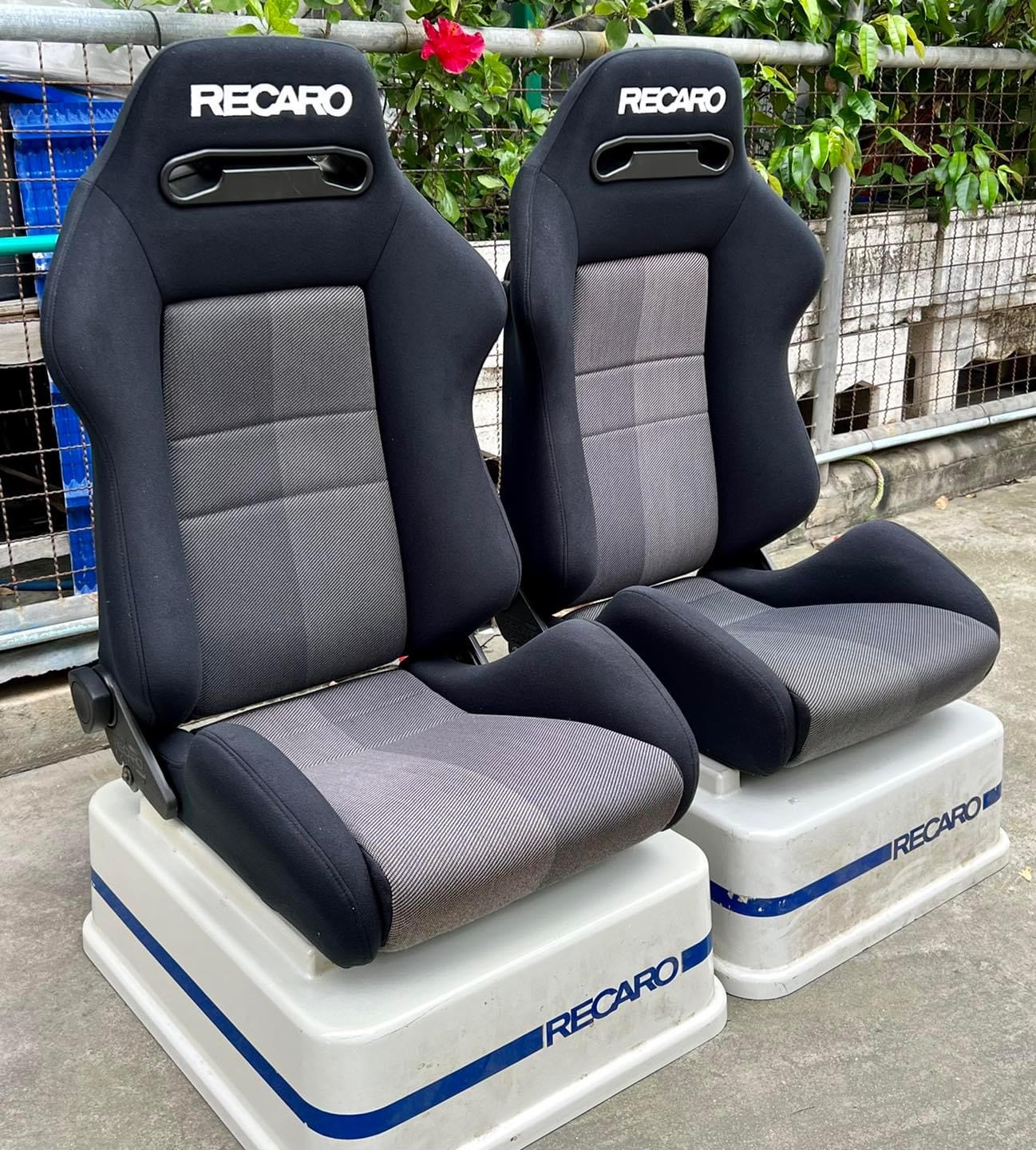 Recaro SR2 Seats
