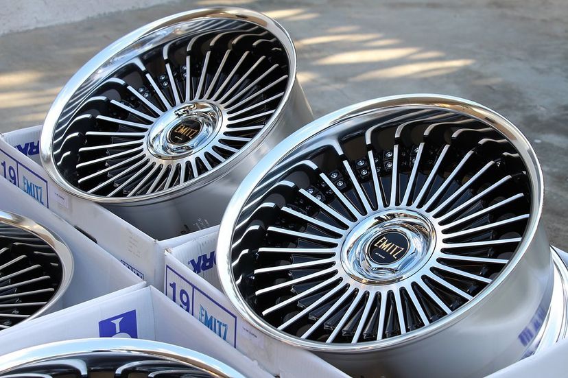 Work Emitz Wheels | “19x9.5 ET +24 - Reverse Lips | Gloss Silver - Image 7