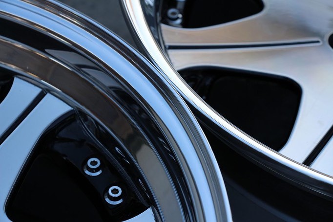 Leon Hardiritt Waffe Wheels | “19x10.5 ET +34 | RAW Chrome - Image 7