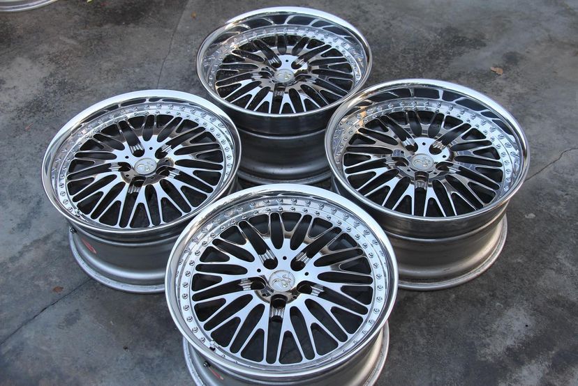 Work Bersaglio Chrome | “18x9.5 ET +32 - A Disk | Chrome