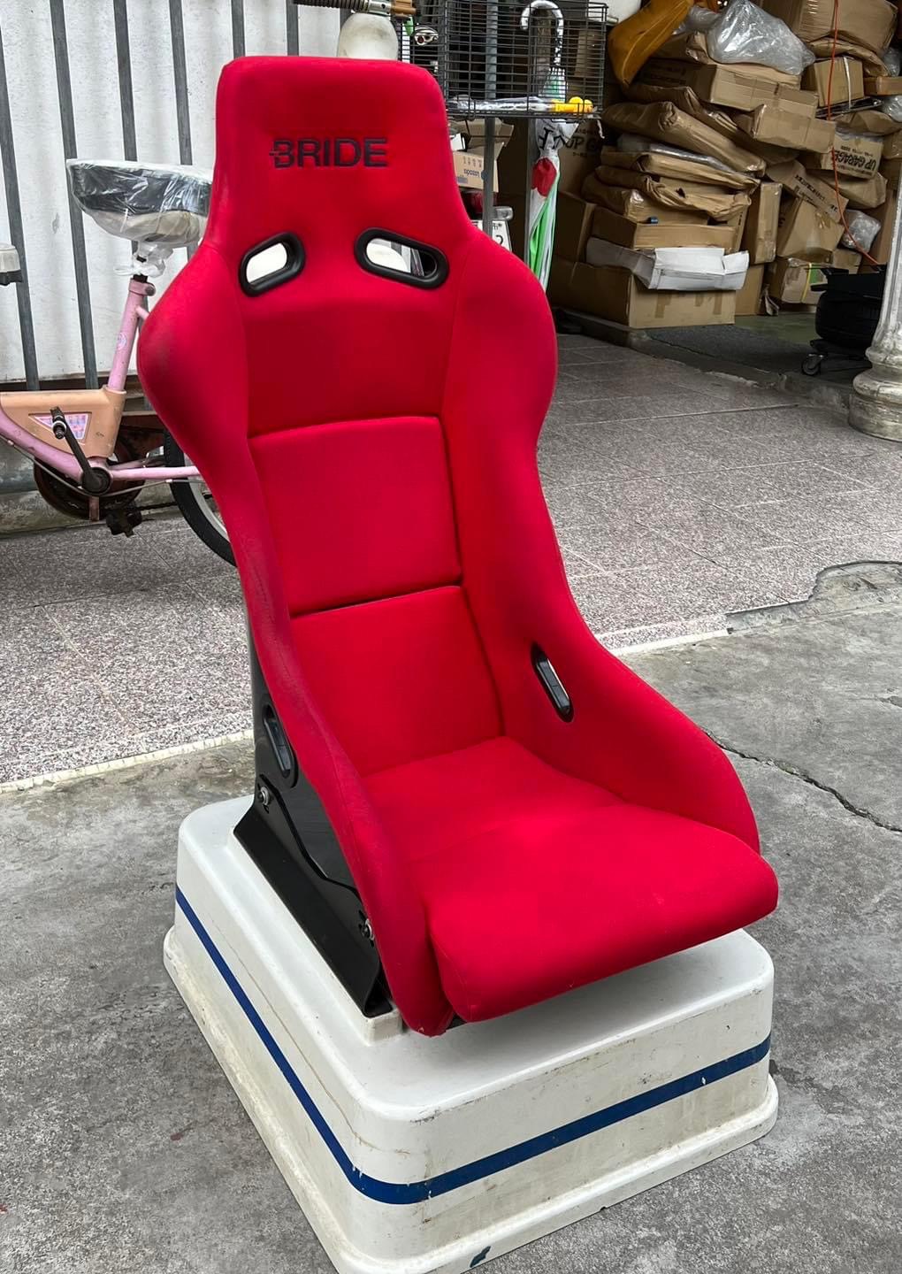 Bride Zeta 2 Red Seats - Image 4