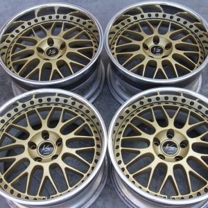 "17 INCH Work VSXX Gold Wheels