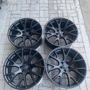 Dodge Charger SRT Wheels