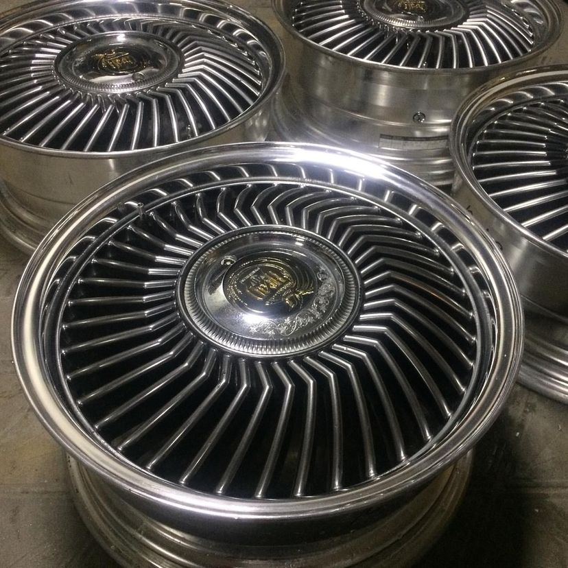 CARVING HEAD 40 17インチ7J pcd114.3x4穴/5穴4本 CARVING HEAD 40 17インチ7J pcd114.3x4穴/5穴4本