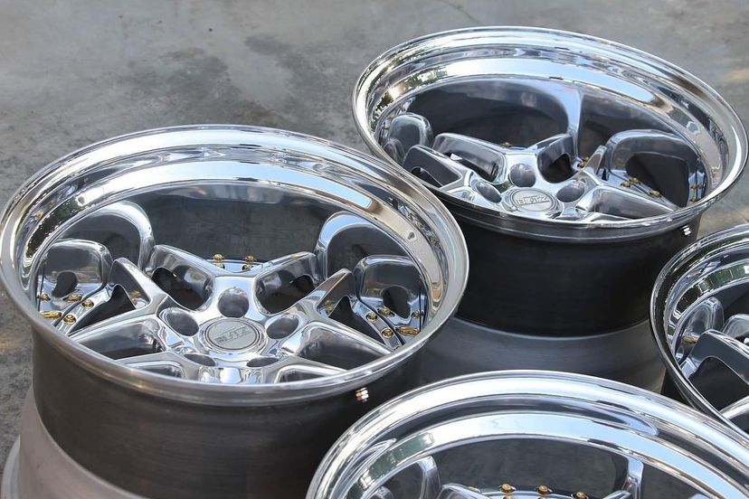 Blitz 03 Wheel | "18x9.5 ET+18 | Raw Chrome - Image 10