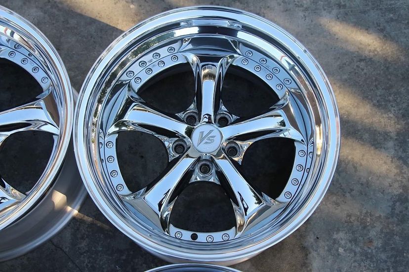 vs-kf 17インチ 114.3 5穴 2本