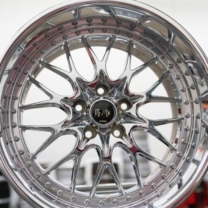 "17 inch Work rezax 2 Chrome wheels