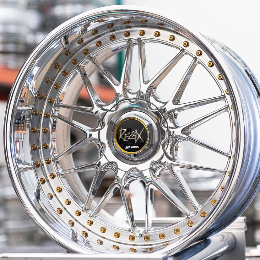 Work Rezax 1 Wheels | "18x9.5 & 10.5 ET +18 | Raw Chrome - Image 4