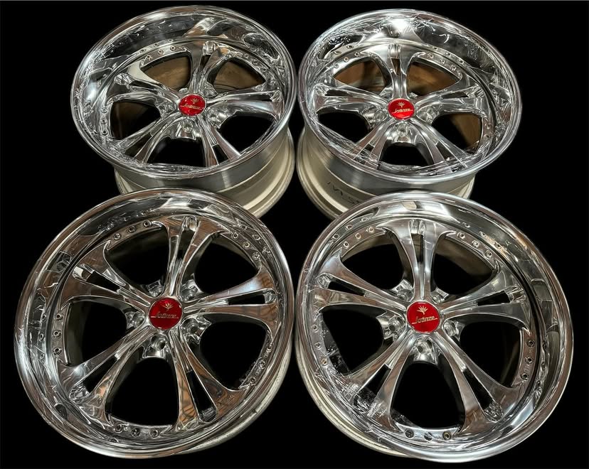ベルゼビートxv Wed Cerberus 2 | “18x9.5 & 10.5 ET +18 & +22 | Raw Chrome