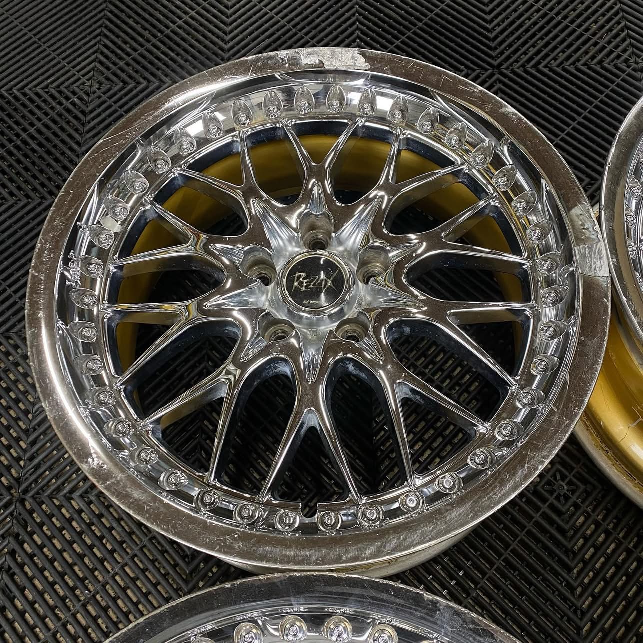 rimik☆ページです☆ Worm Rzax 2 Faces | 