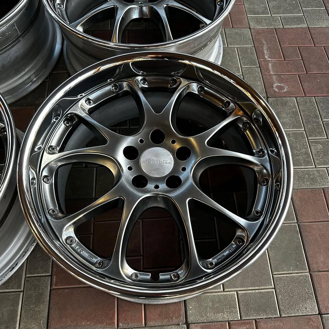 SSR AGLE STRUSSE 17インチ 9j +6 2本 SSR Agle Strusse Wheels | 