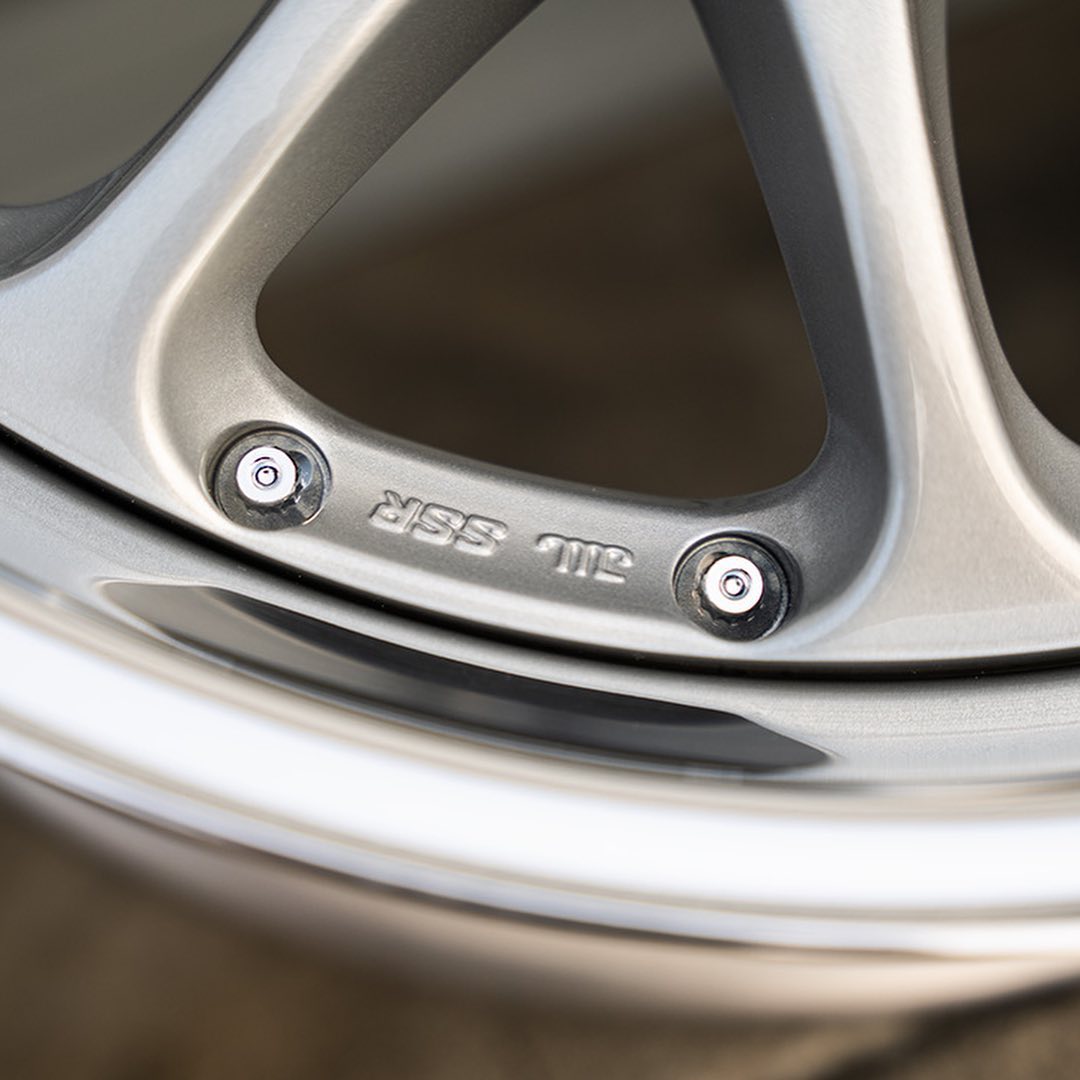 SSR Agle Strusse Wheels | "18x10.5 ET +34 - Step Lips| Raw Silver - Image 13