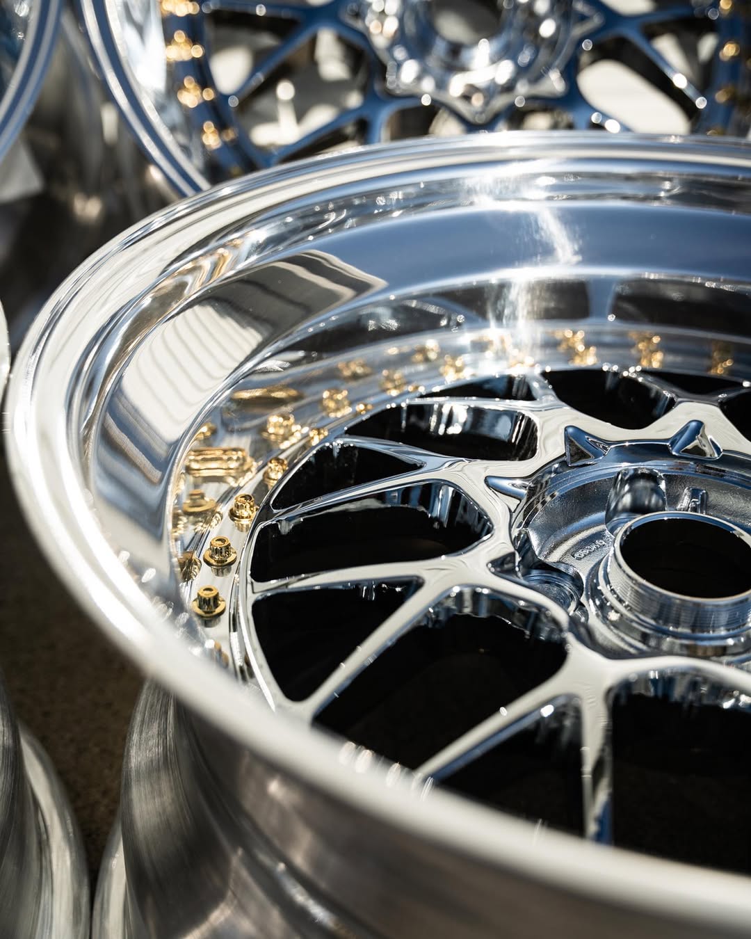 Work VSX9 Wheels | "18x9.5 ET +22 - Double StepLips| Chrome - Image 4
