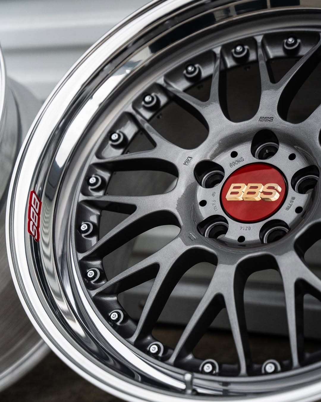 BBS LM Wheels | "18x9.5 ET+24 - 5x120 | Raw Black - Image 9