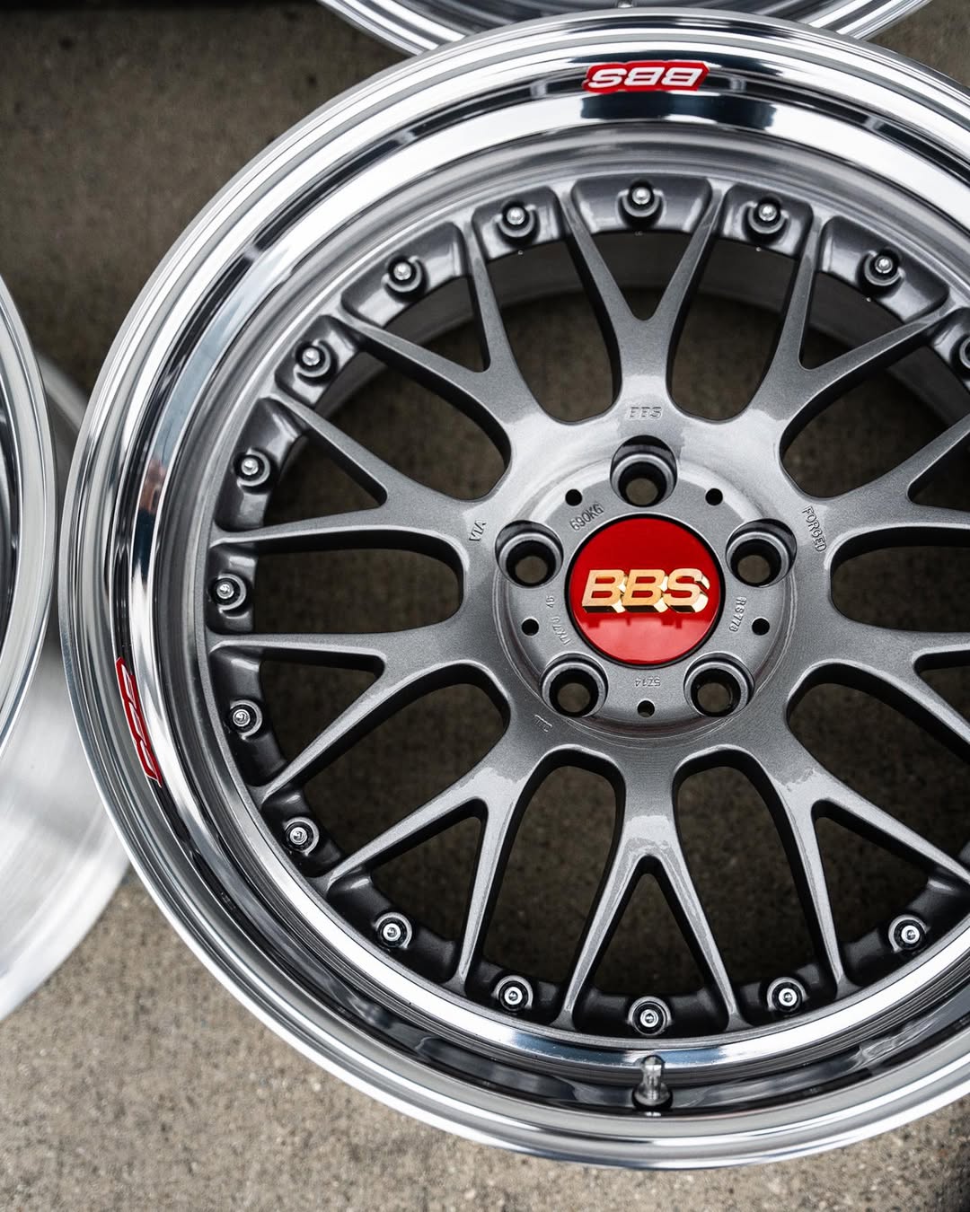 BBS LM Wheels | "18x9.5 ET+24 - 5x120 | Raw Black - Image 6