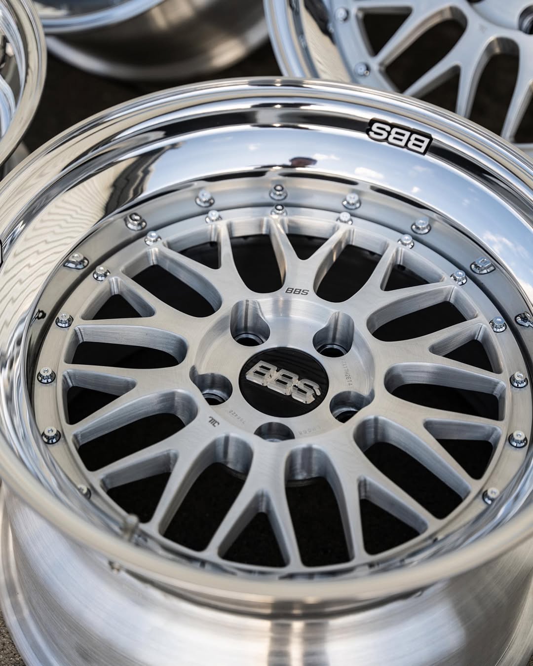 BBS LM Wheels | "18x8.5 & 9.5 ET +28 - 5x114.3 | Gloss Silver - Image 6