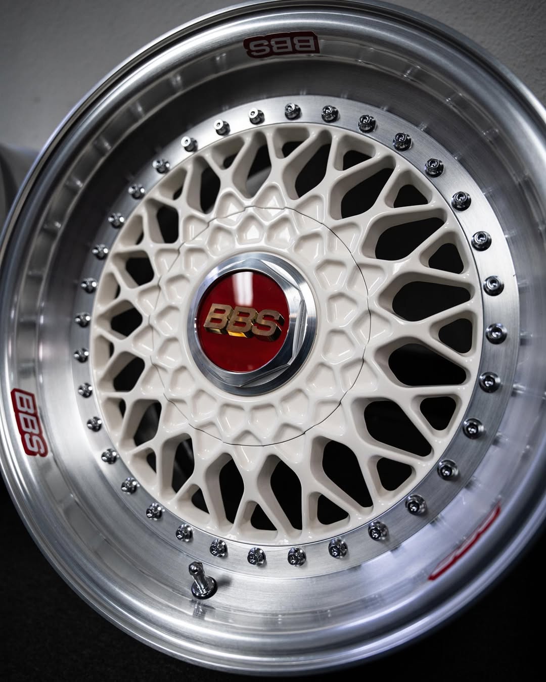 BBS RS Wheels | "20x10.5 ET +25 -5x112 | Gloss White - Image 2
