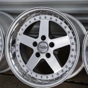 "19 Work Equip 05 Chrome Wheels
