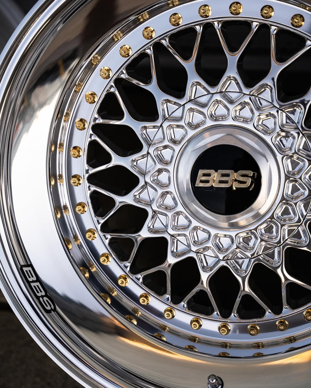 BBS RS Wheels | "18x.5 & 9,5 ET +22 - 5x120 | Raw Chrome - Image 9